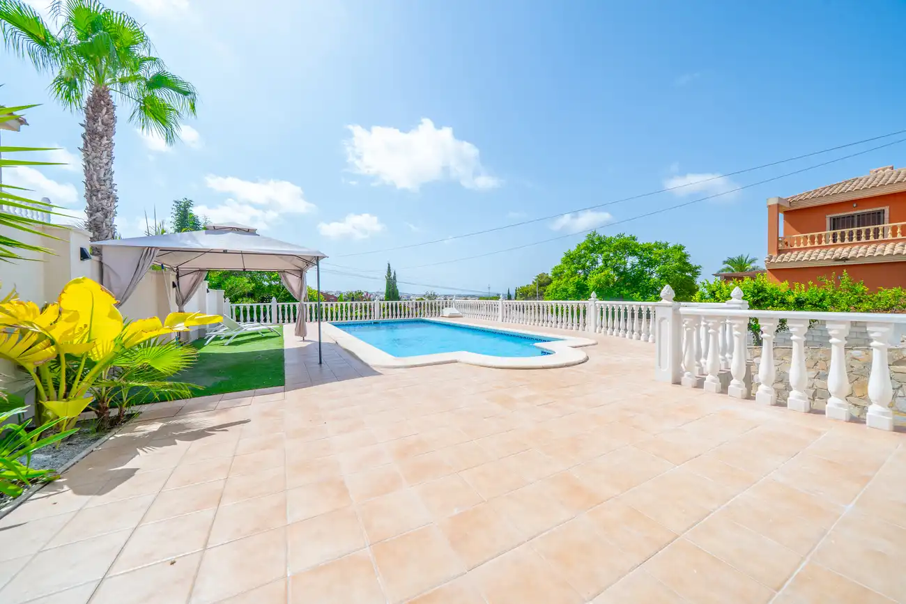 Villa avec terrasse à vendre à Centro, imagen 4