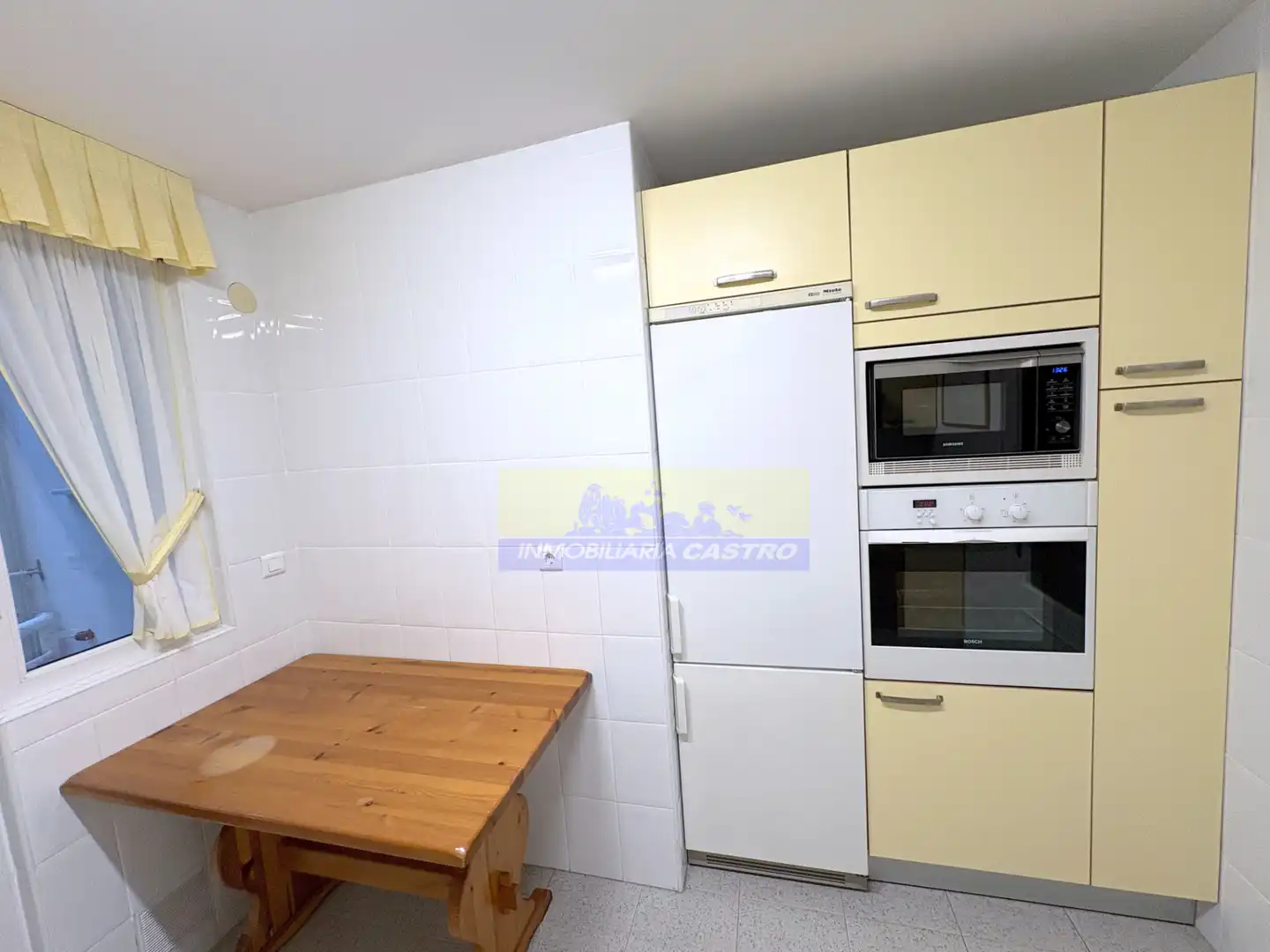 Cocina de Piso de alquiler en Castro-Urdiales con Amueblado