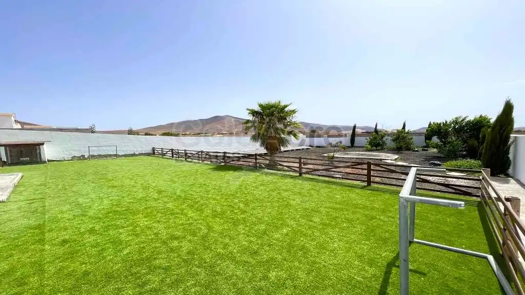 House for sale in Triquivijate, imagen 3