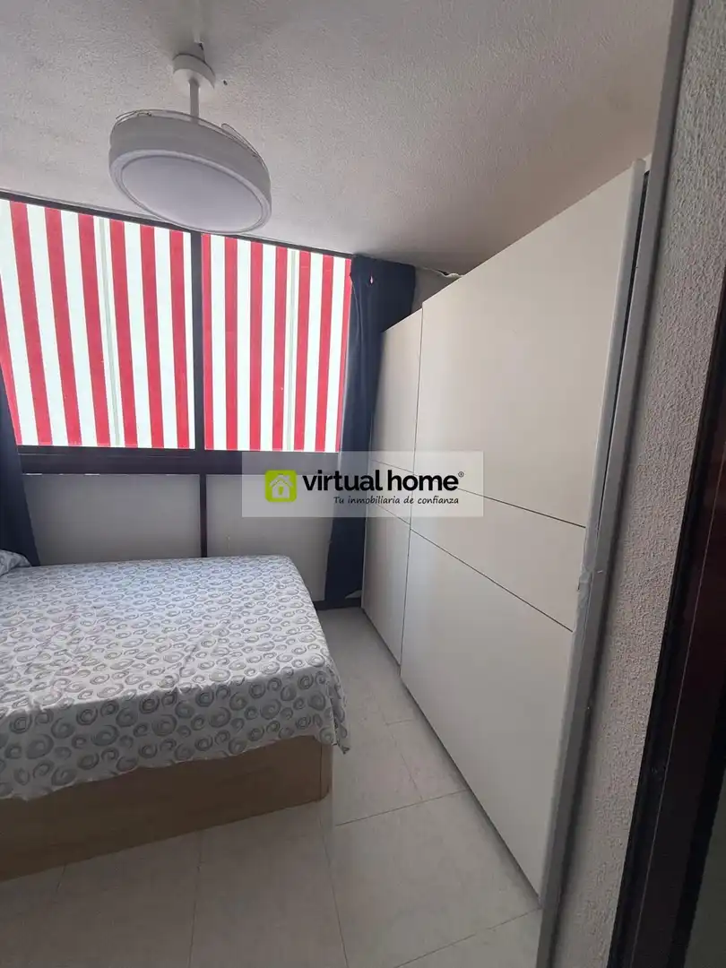 Bedroom of Flat for rent in Benidorm  with Air Conditioner, Terrace and Furnished
