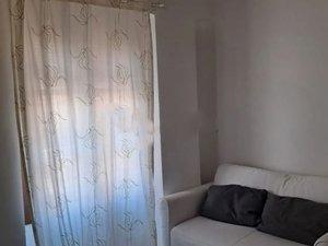 Foto 2 de Estudio de alquiler en Feria,  Sevilla Capital