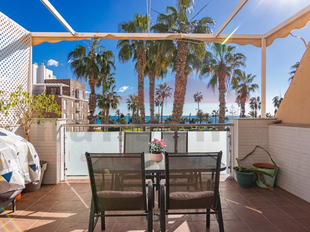 Terrace of House or chalet for sale in Vélez-Málaga  with Air Conditioner and Terrace