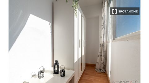 Foto 3 de Habitació a Hispanoamérica - Bernabéu, Madrid Capital
