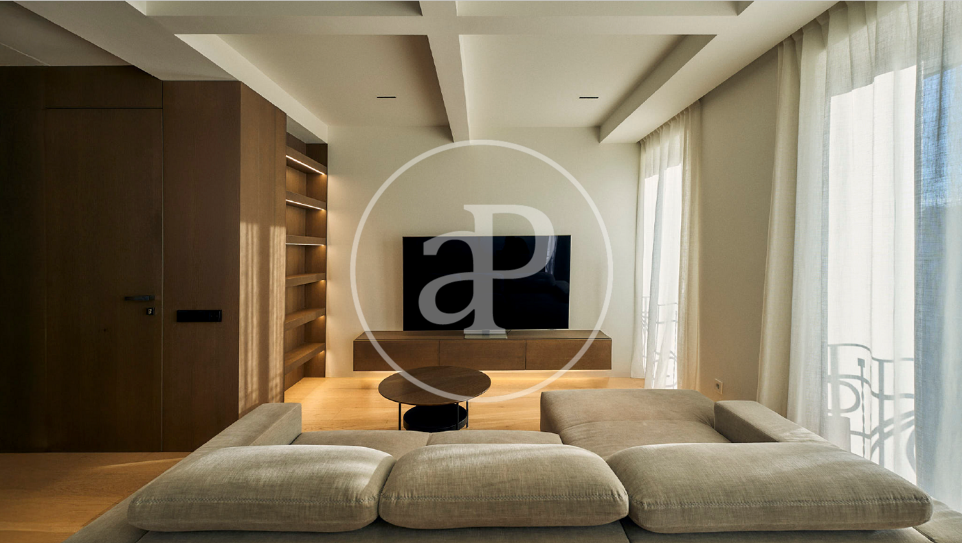 Living room of Flat to rent in  Valencia Capital  with Air Conditioner, Heating and Furnished