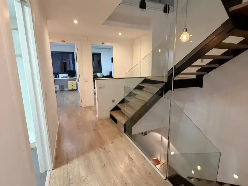 Detached homes for sale in Badalona  with Air Conditioner, Swimming Pool and Balcony
