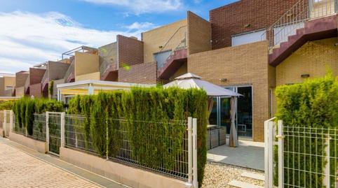 Photo 2 of Single-family semi-detached for sale in Calle Maria San Gil Noain, 1, Parque Acuático - Sector 25, Alicante