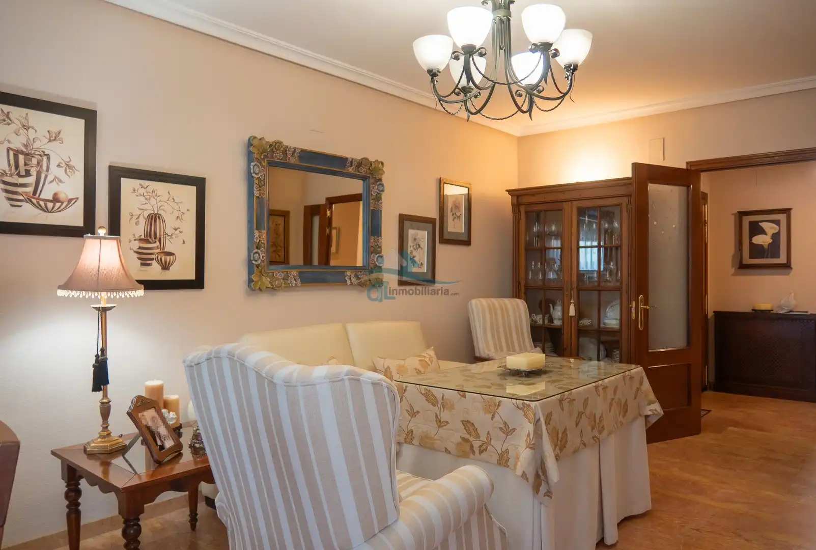Comedor de Piso en venta en Linares con Aire acondicionado, Calefacción y Terraza