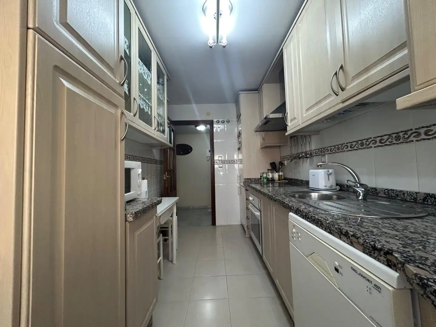 Cocina de Piso en venta en Córdoba con Aire acondicionado, Calefacción y Jardín privado