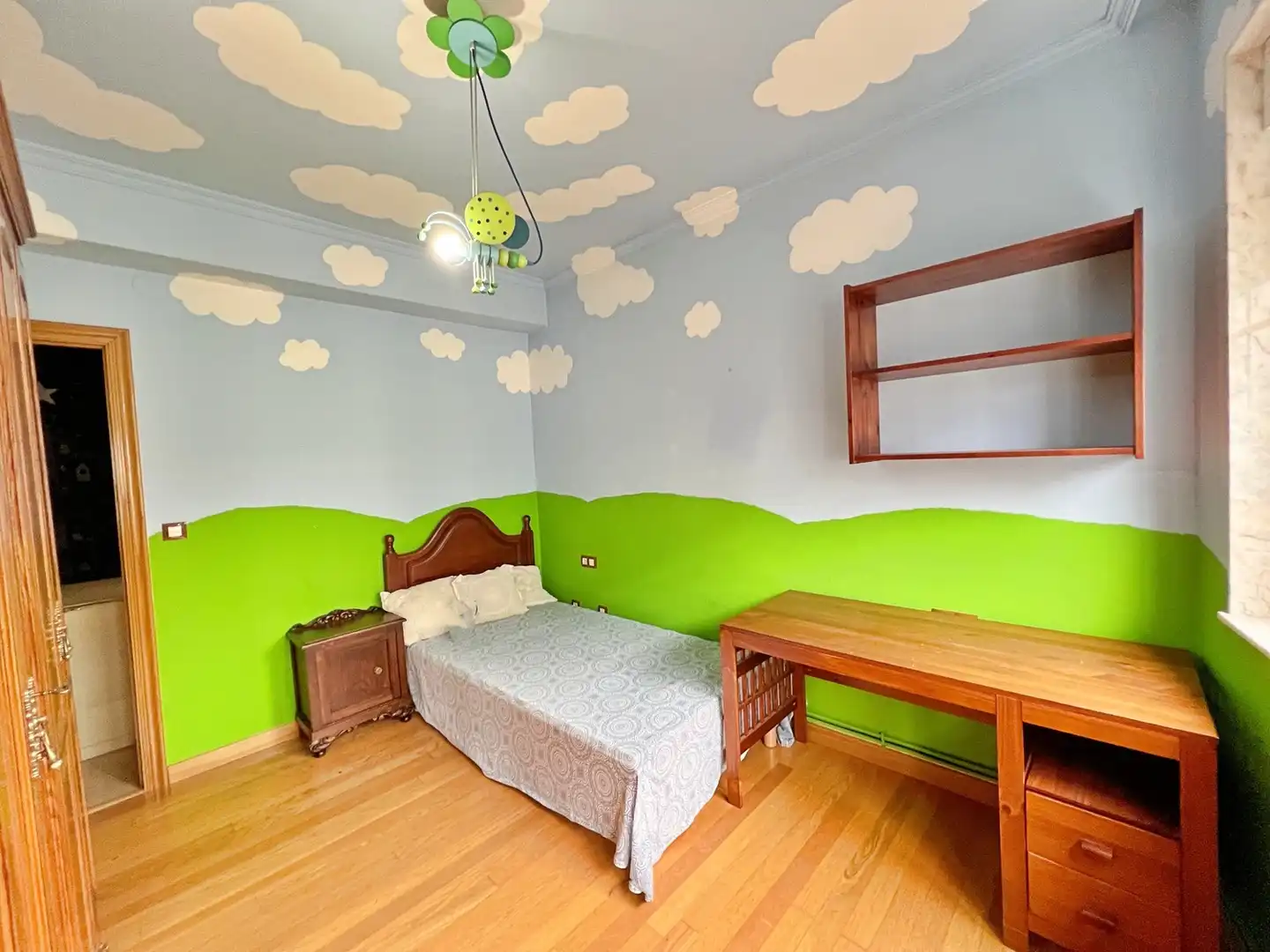 Habitación de Piso en venta en Lugo con Calefacción, Amueblado y Horno
