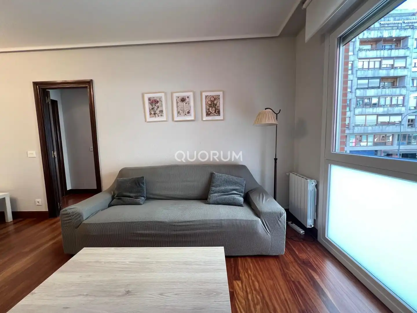 Wohnzimmer von Wohnung zur Miete in Bilbao  mit Heizung und Möbliert