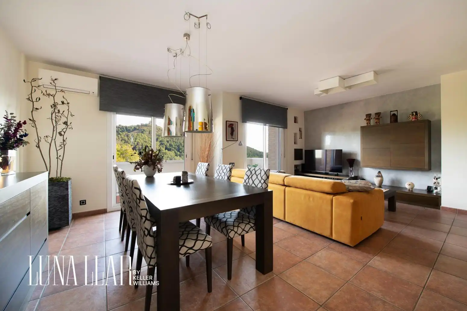 Living room of Detached homes for sale in Sant Climent de Llobregat  with Heating, Parquet flooring and Terrace
