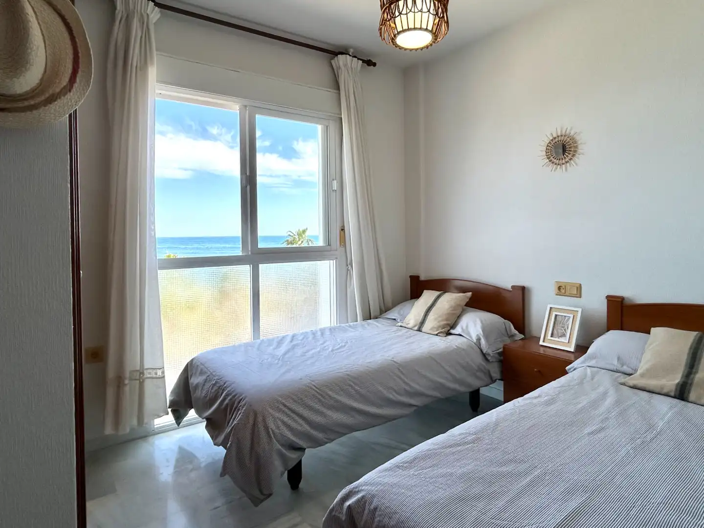 Bedroom of Flat for rent in Almuñécar  with Terrace, Furnished and Washing machine