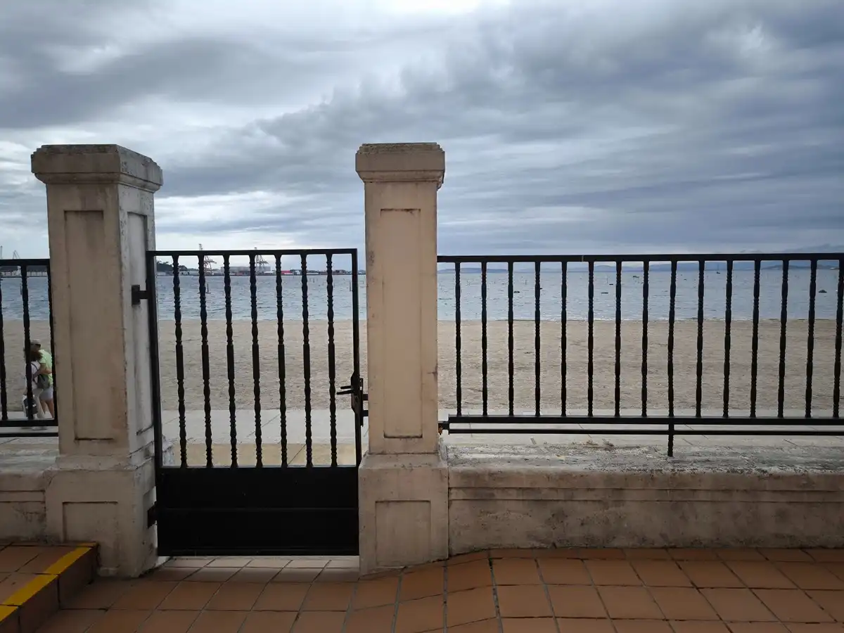 Vista exterior de Piso en venta en Vilagarcía de Arousa con Calefacción, Horno y Lavadora