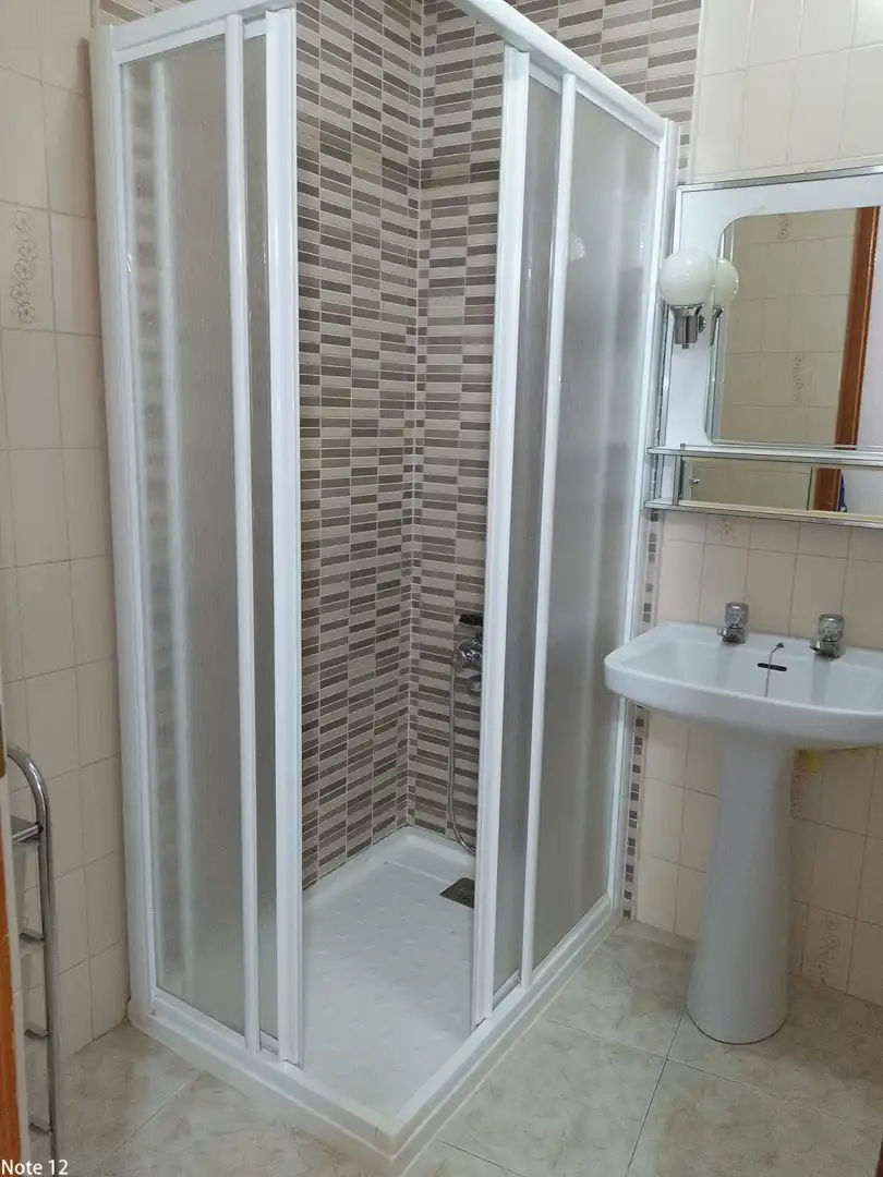 Bathroom of Flat for rent in Jaén  with Terrace and Furnished