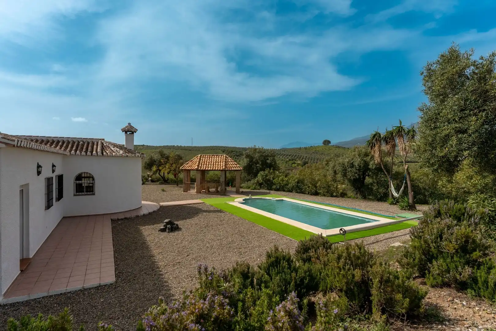 Casa rústica amb piscina en venda a Casarabonela, imagen 38