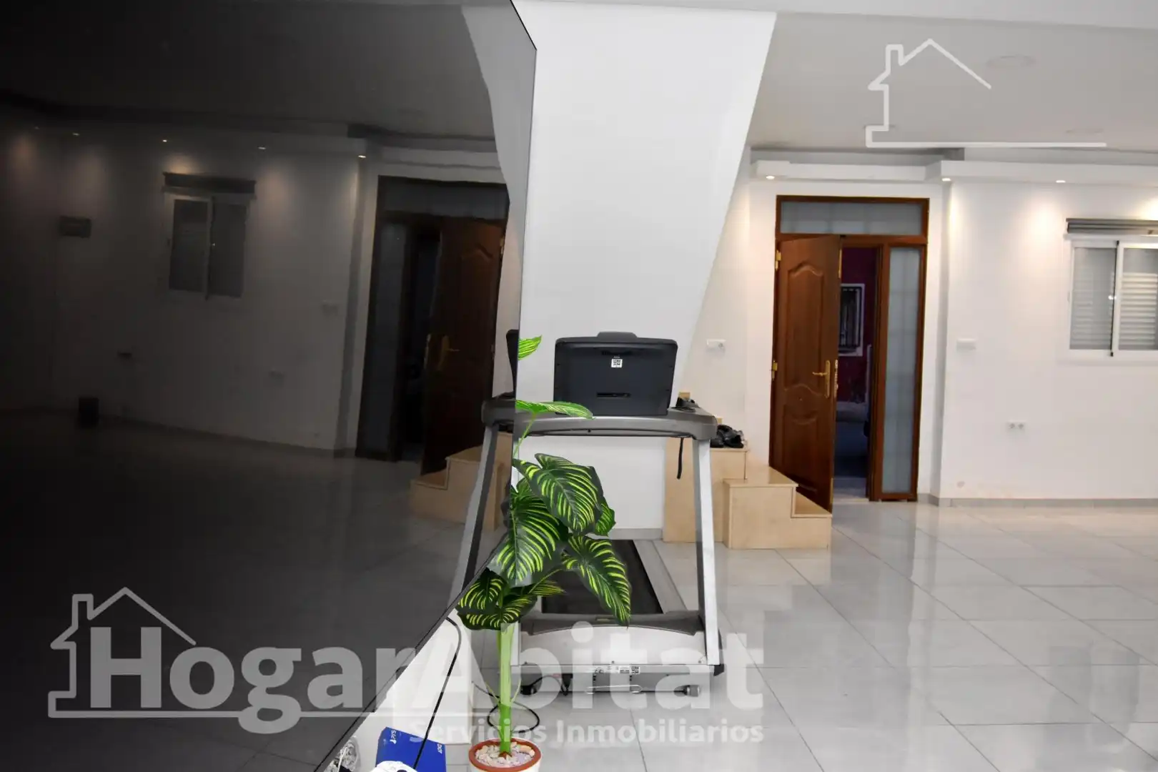 Houses for sale in Alzira  with Air Conditioner and Terrace