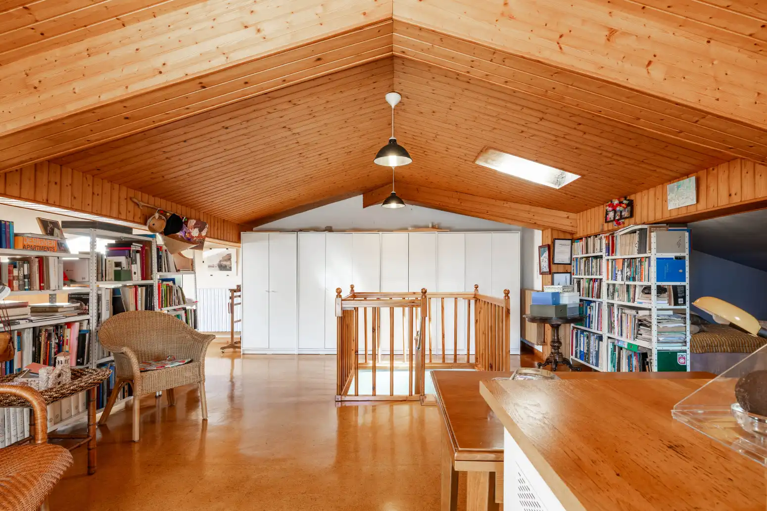 Sala d'estar de Pis en venda en Donostia - San Sebastián  amb Calefacció i Terrassa