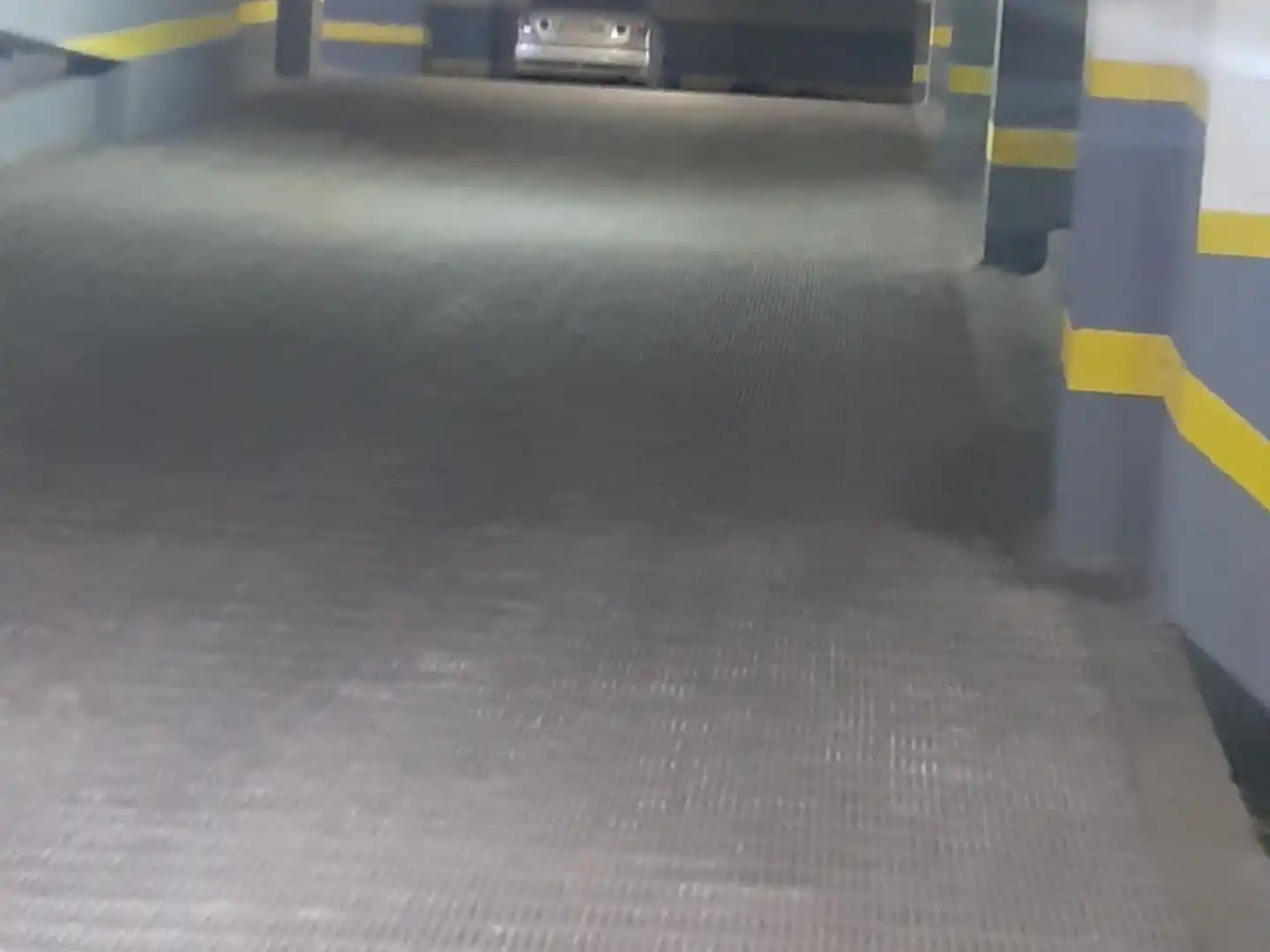 Garage for sale in Madrid