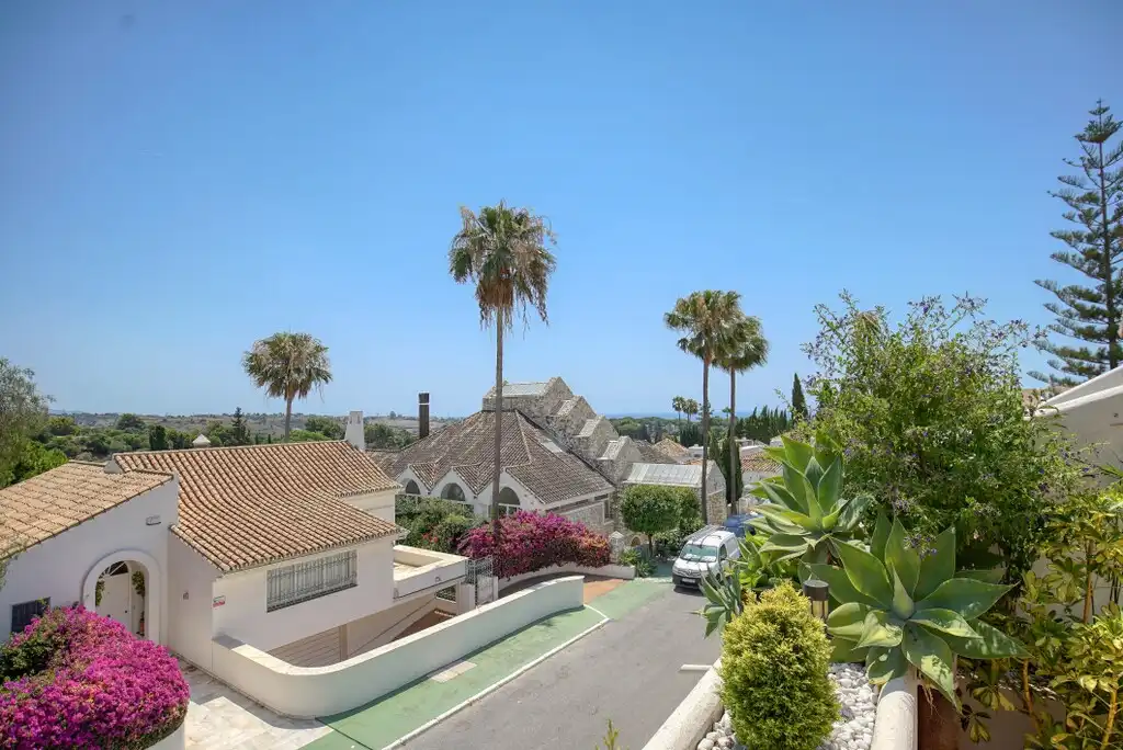 Villa con piscina in vendita a Nueva Andalucía, imagen 7