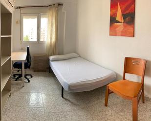 Bedroom of Flat to rent in  Granada Capital  with Balcony