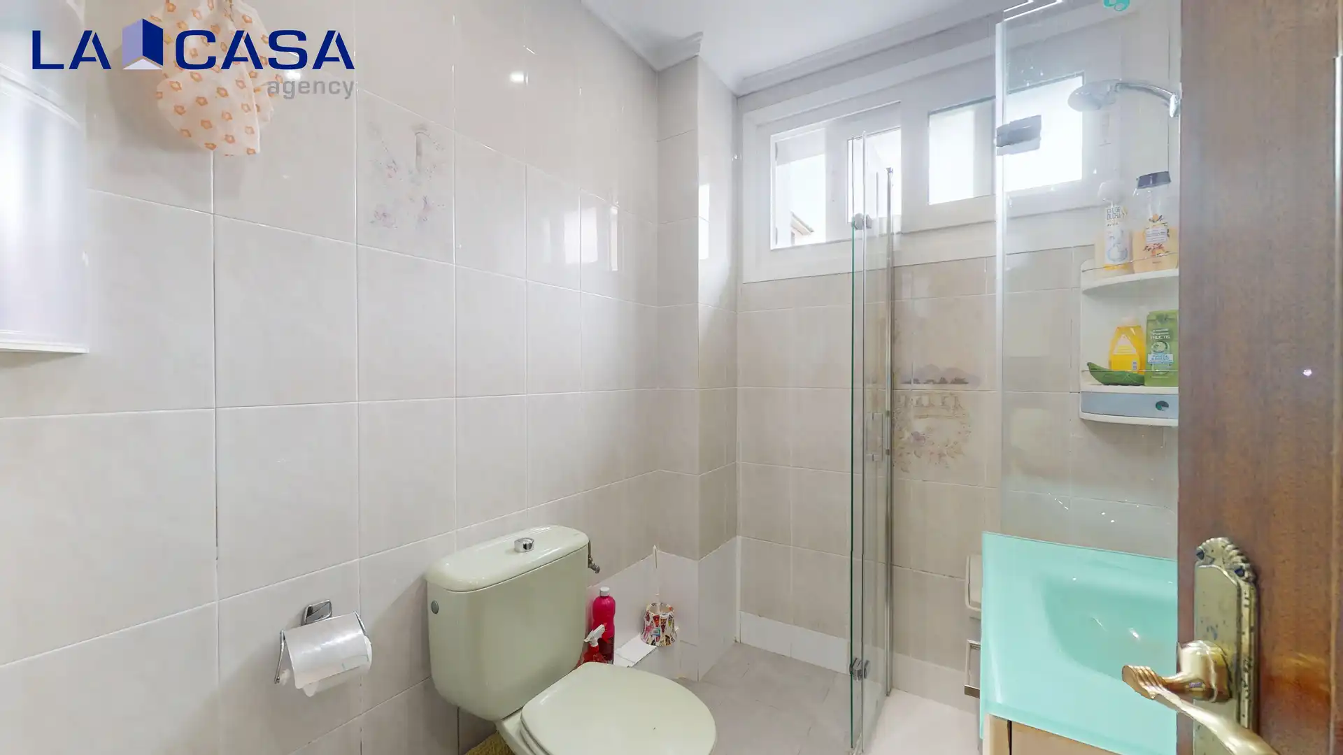Bathroom of Ground floor for sale in Bilbao 
