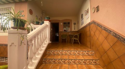 GRAN TRIPLEX DE 4 DORMITORIOS, 3 BAÑOS,  AMPLIO GARAJE, PORCHE, .. MEJOR VISITAR!!
