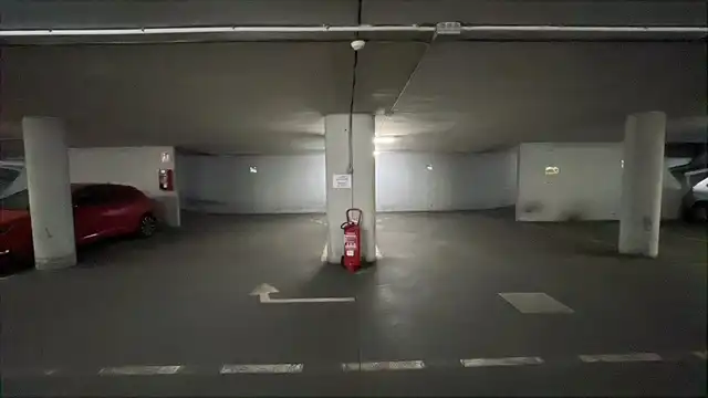 Einzelparkplatz mit Aufzug zum Verkauf in Avinguda Lluís Companys i Jover 48, imagen 4