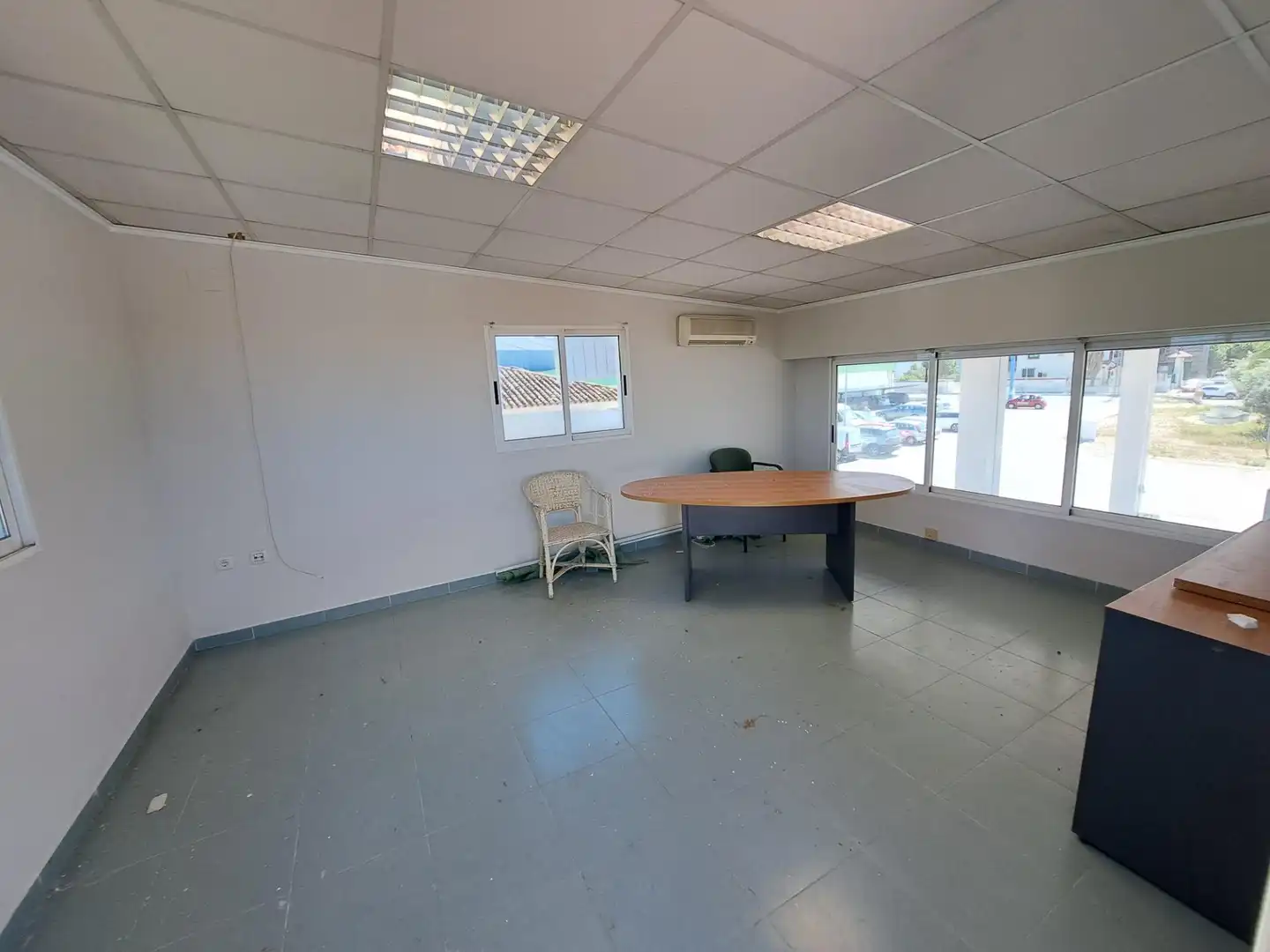 Oficina de alquiler en Carcaixent