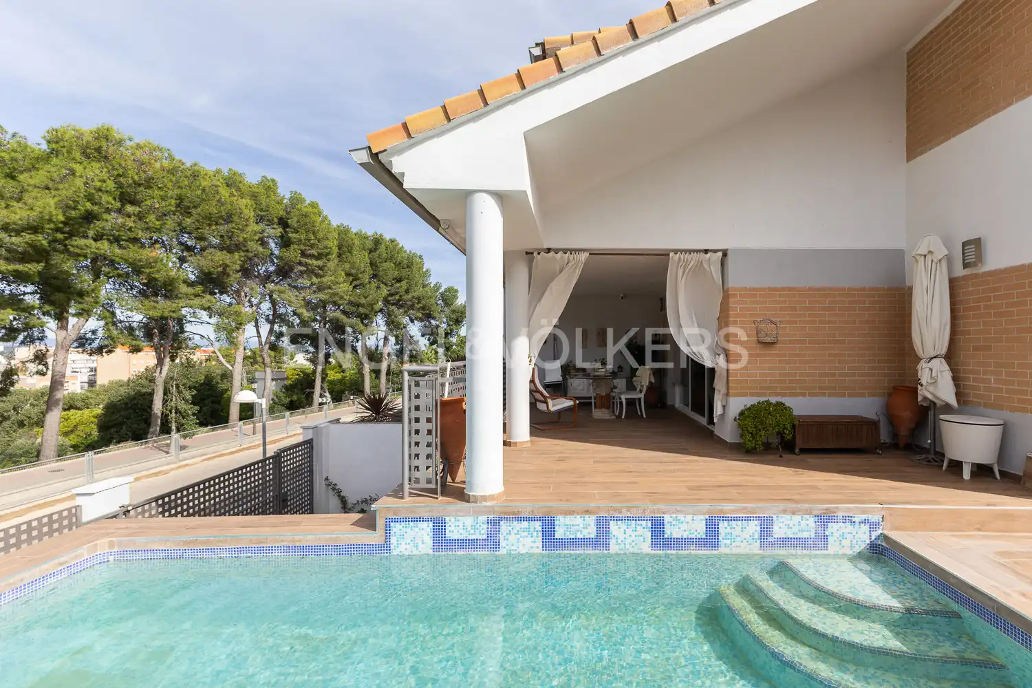 Houses for rent in Chiva, Valencia