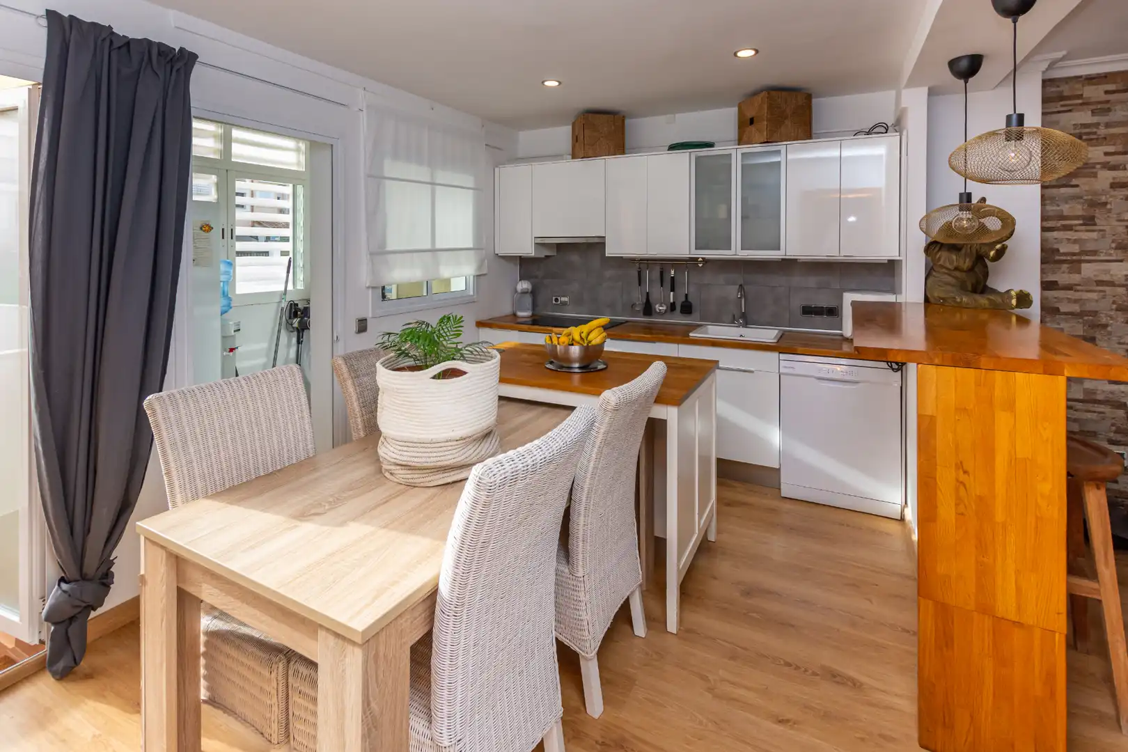 Cocina de Casa o chalet en venta en Calvià con Aire acondicionado, Jardín privado y Balcón