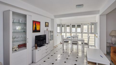 Foto 3 de Piso en venta en Paseo Marítimo - San José - La Laguna, Cádiz Capital