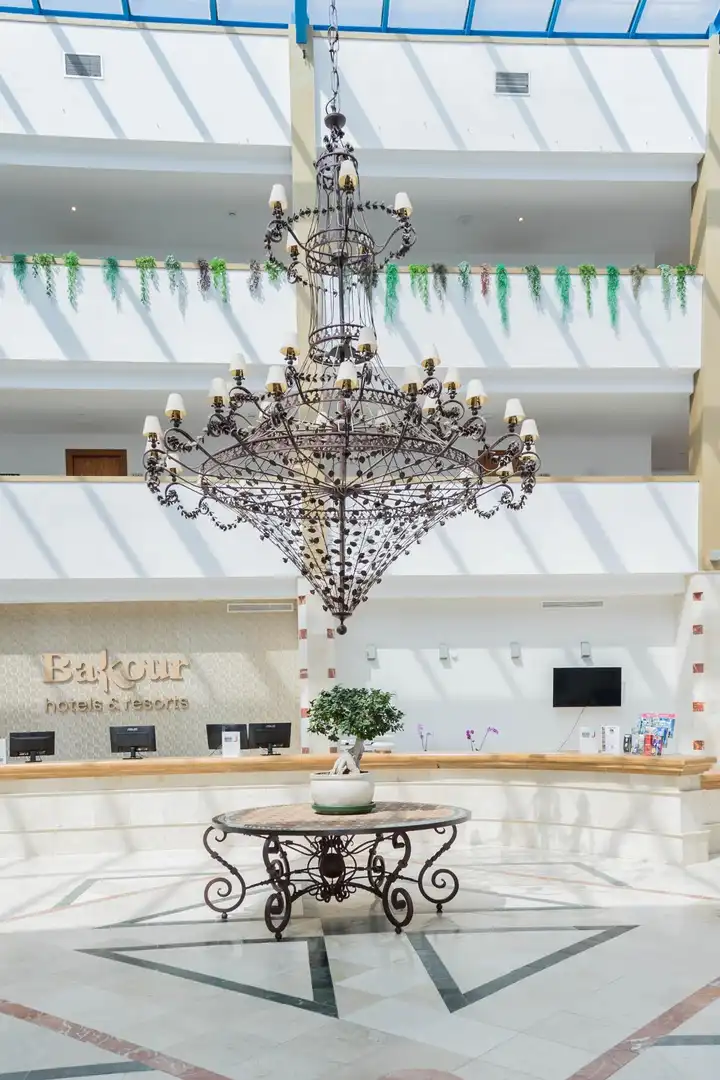 Flat for sale in Benahavís  with Air Conditioner, Heating and Private garden