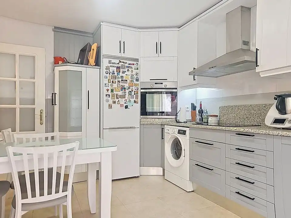 Cocina de Casa o chalet en venta en Aranjuez con Aire acondicionado, Calefacción y Jardín privado