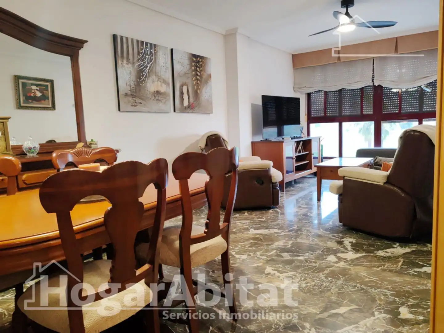 Flat with terrace for sale in Avenida Maestro Rodrigo