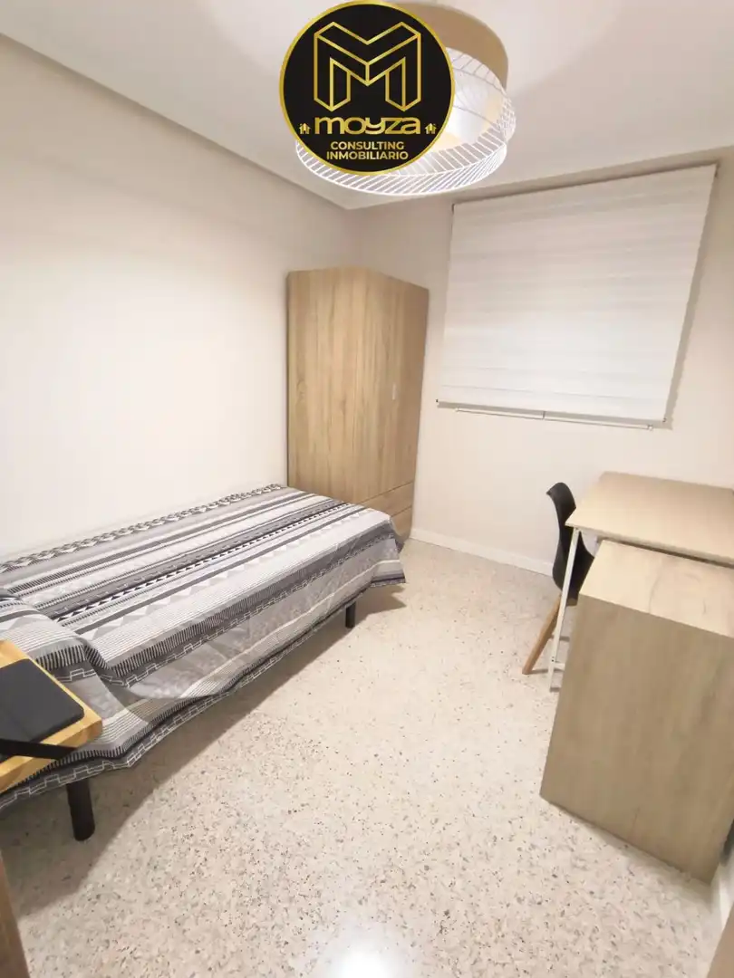 Wohnung zur Miete in Peñamefecit - Avda Barcelona