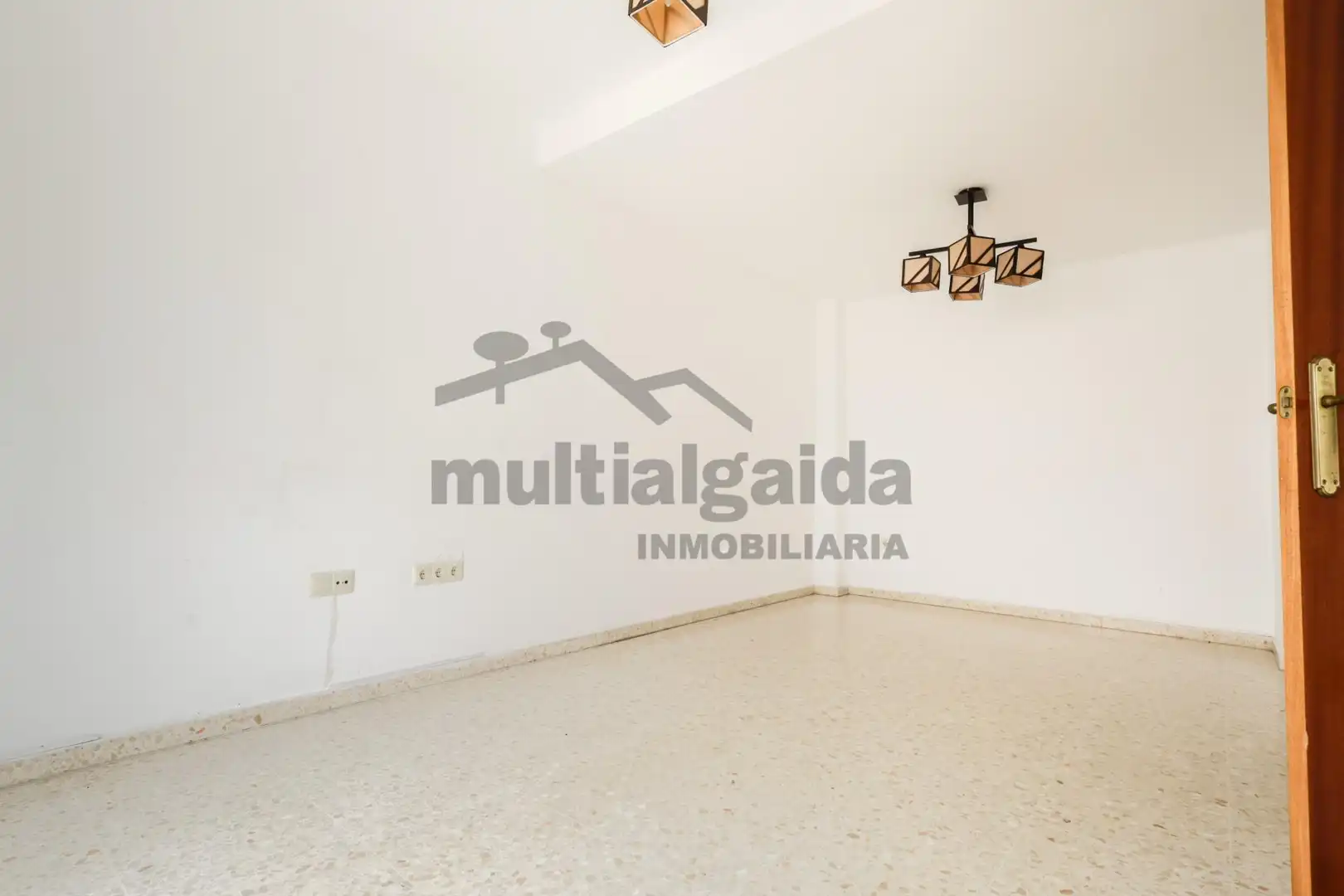 Sala de estar de Casa adosada en venta en Sanlúcar de Barrameda con Jardín privado