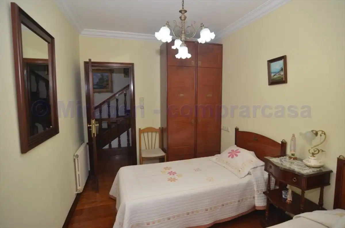 Bedroom of Country homes for sale in Padrón  with Heating, Private garden and Terrace