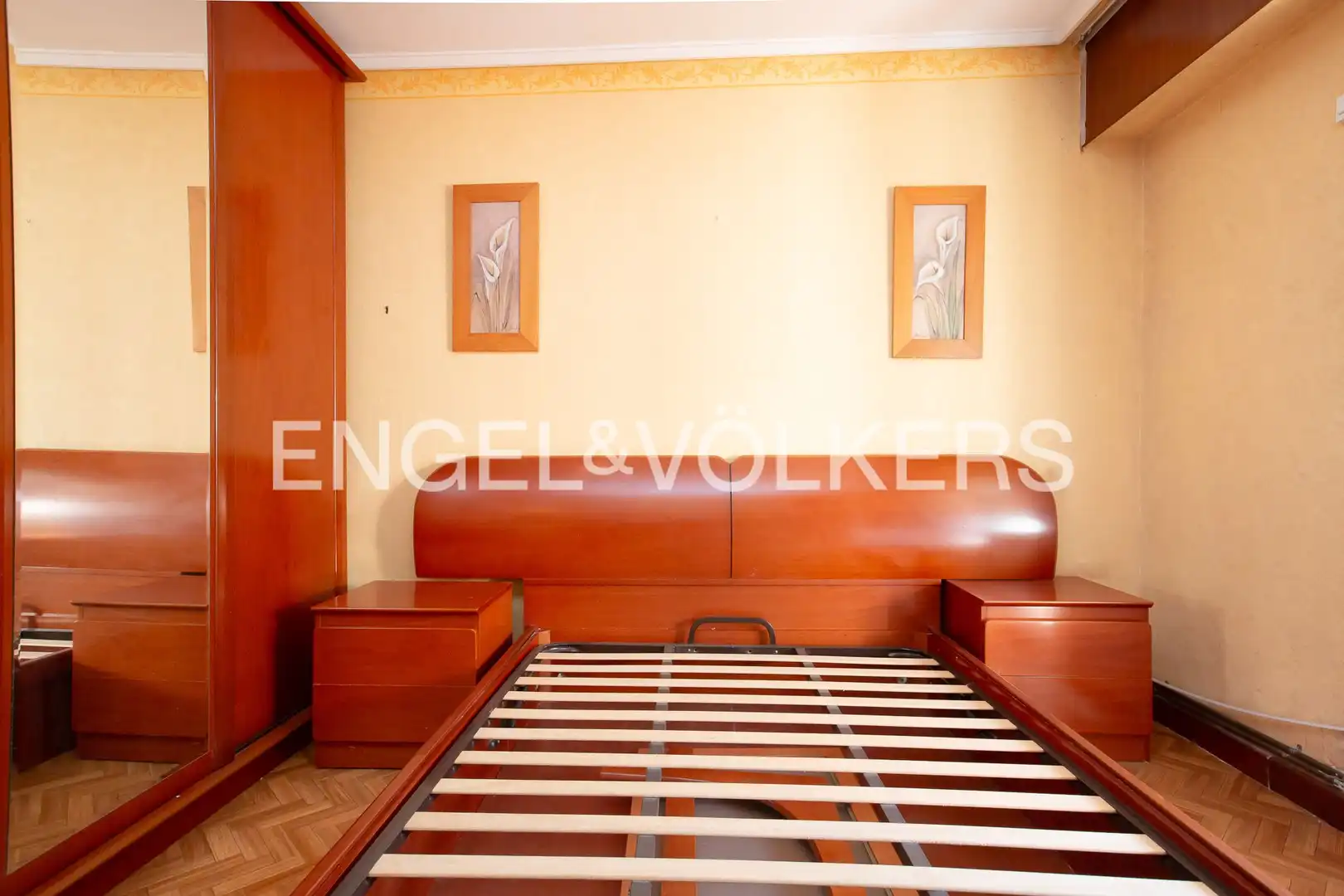 Bedroom of Attic for sale in Bilbao   with Heating, Terrace and Balcony