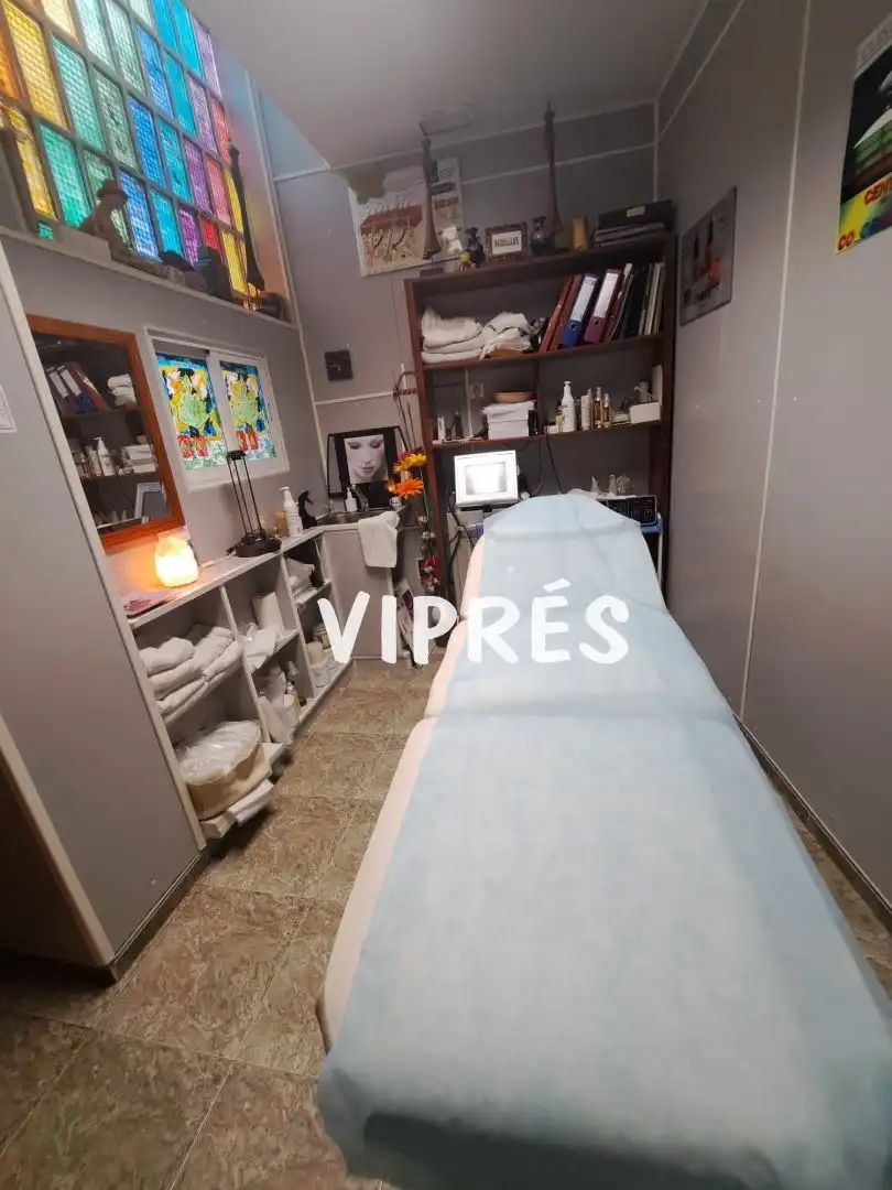 Business premises for sale in Casco Antiguo, imagen 4