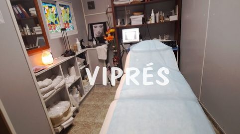 Local comercial de casi 200 metros a pie de calle. Cuenta con dos magníficas plantas, por lo que es ideal para montar tu propio ne, imatge 4