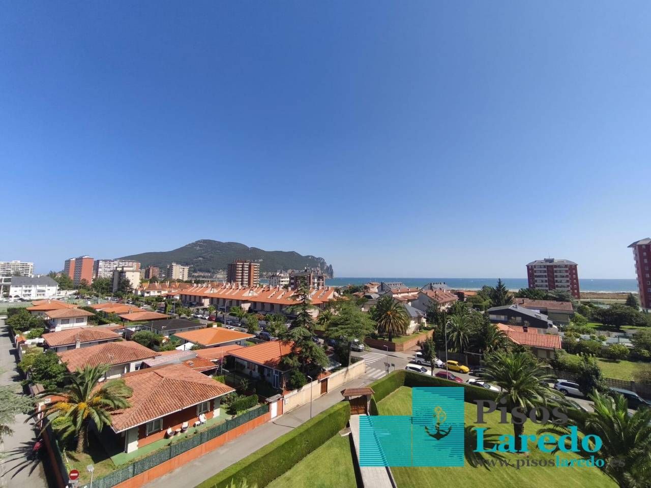 Exterior view of Flat for sale in Laredo  with Heating, Parquet flooring and Terrace