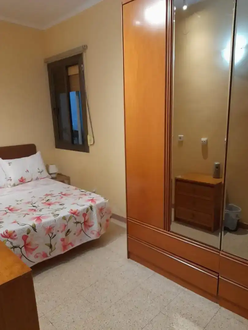 Schlafzimmer von Wohnung zur Miete in  Barcelona Capital