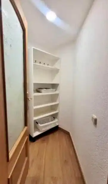 Cocina de Piso de alquiler en Benidorm con Aire acondicionado, Jardín privado y Amueblado