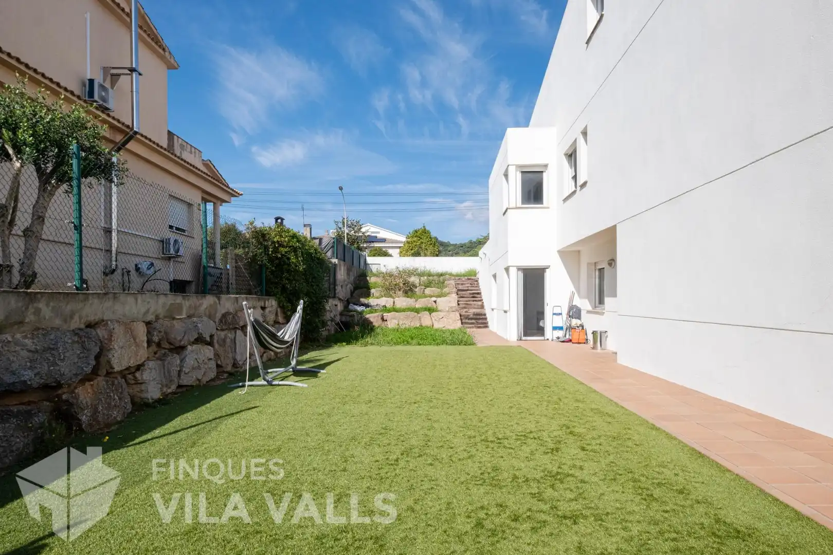 Vista exterior de Casa o xalet en venda en Bigues i Riells del Fai amb Aire condicionat, Jardí privat i Parquet