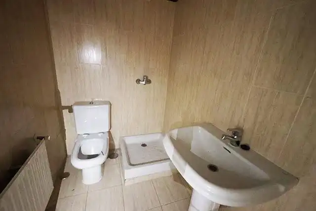 Bathroom of Houses for sale in Moralzarzal  with Heating, Private garden and Terrace