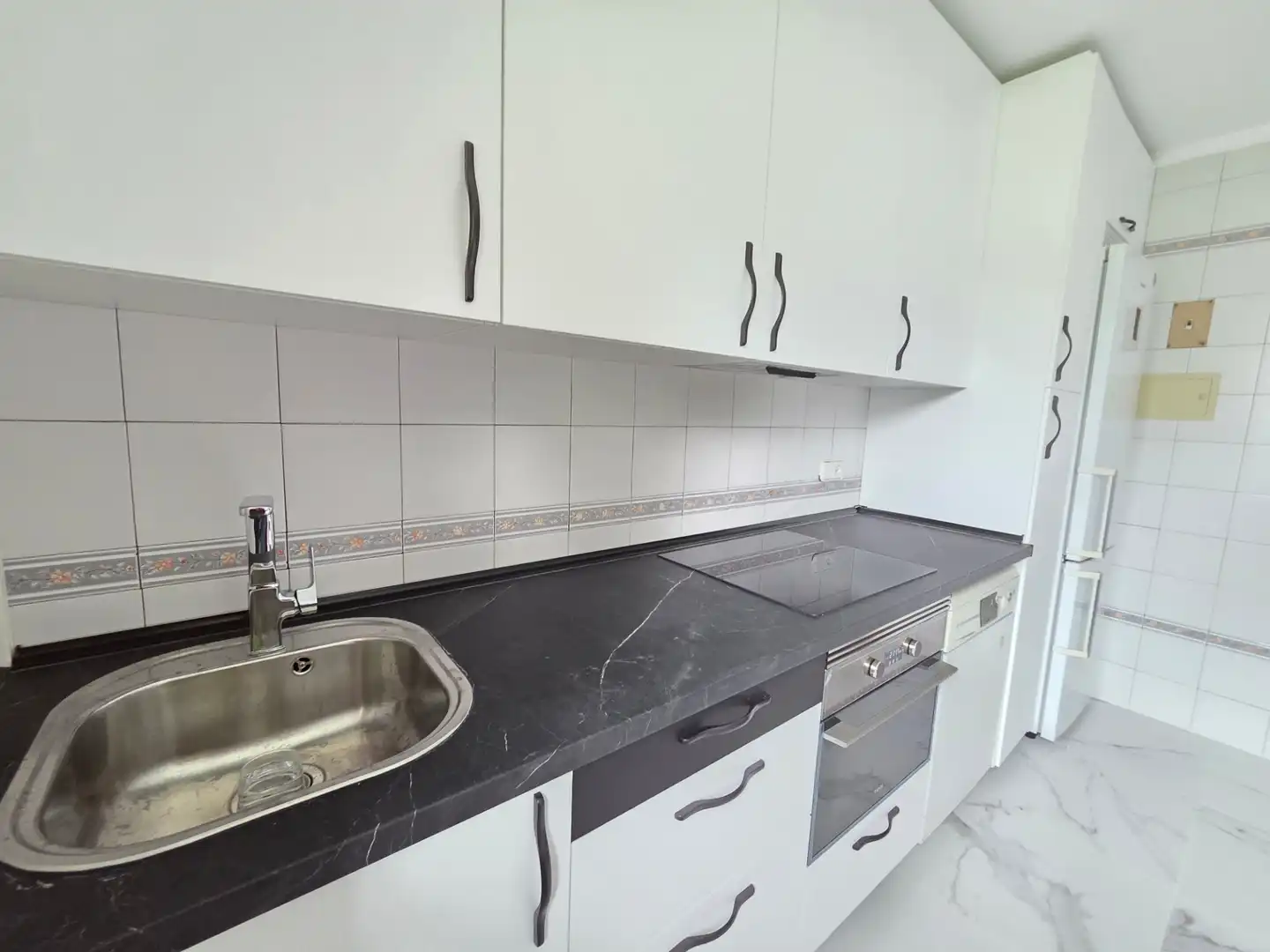 Kitchen of Flat for sale in Bilbao   with Furnished