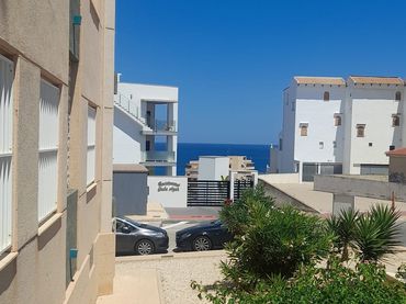 Apartament amb piscina de lloguer a La Mata