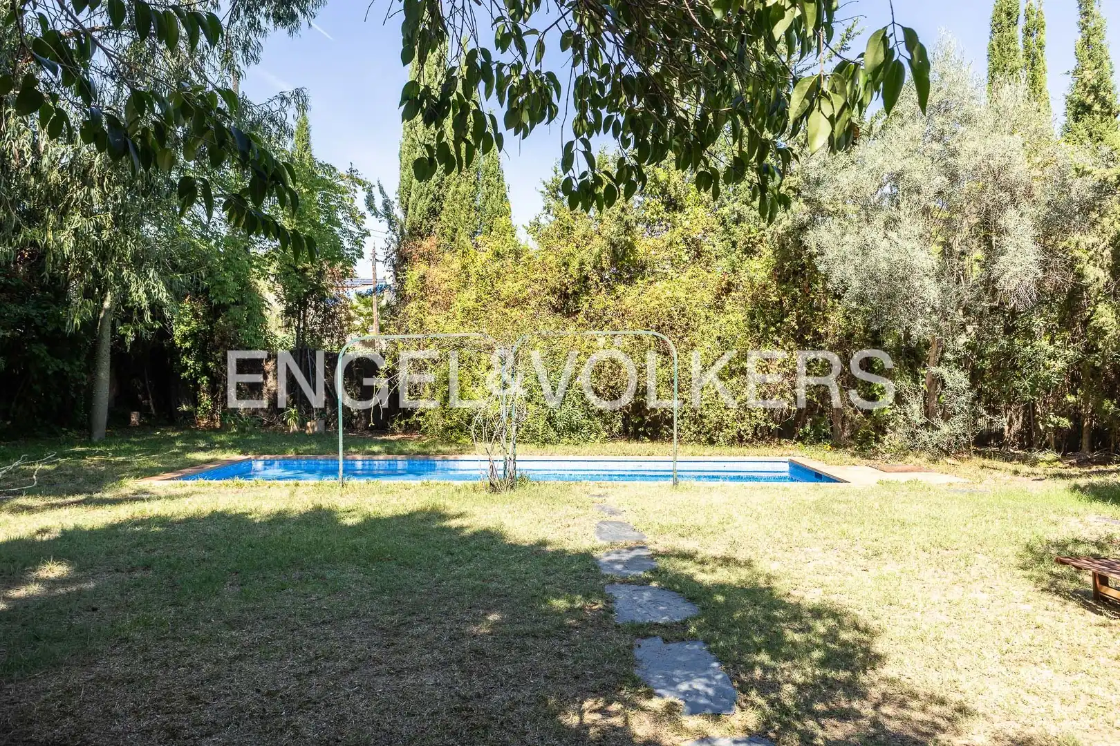 Piscina de Casa o xalet en venda en Sant Andreu de Llavaneres amb Calefacció, Jardí privat i Terrassa