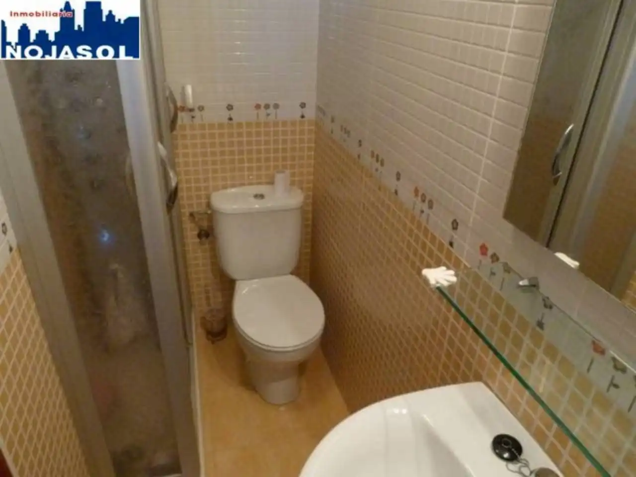 Baño de Apartamento de alquiler en Noja con Calefacción, Terraza y Amueblado