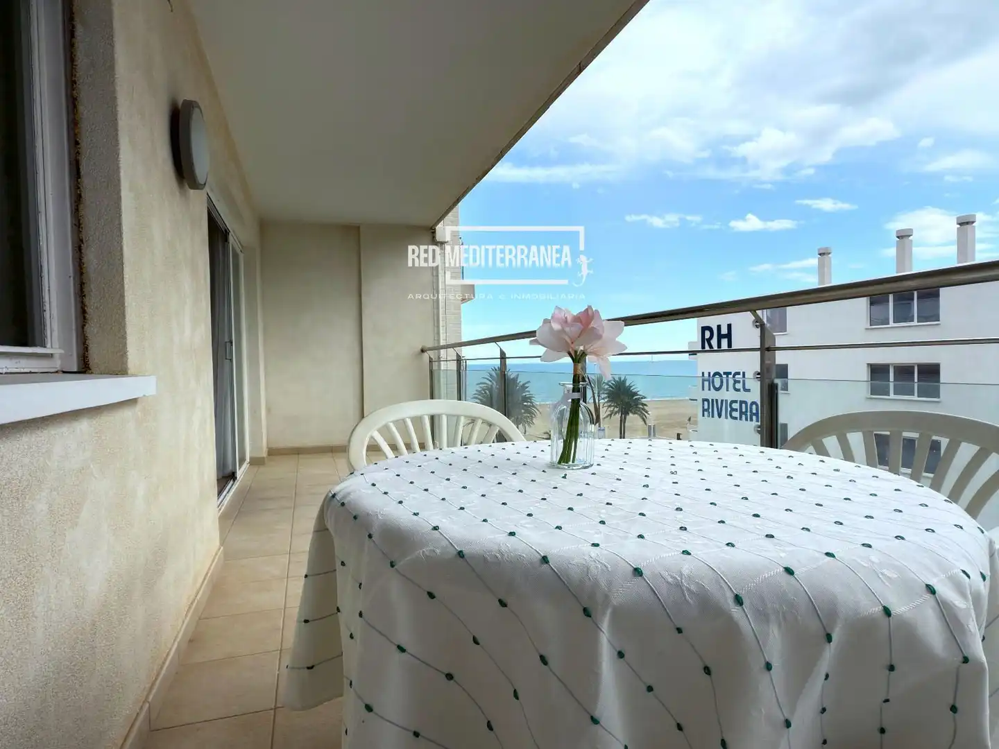 Außenansicht von Wohnungen zum Verkauf in Gandia mit Klimaanlage, Heizung und Terrasse